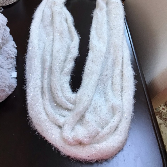 Soft Infinity Scarf with Sparkle. New! - Picture 2 of 6
